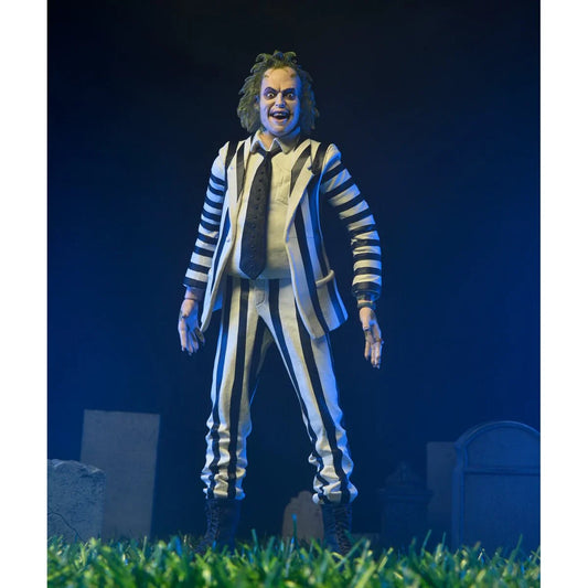 NECA Beetlejuice (1988) Striped Suit Beetlejuice 1/4 Scale Figure