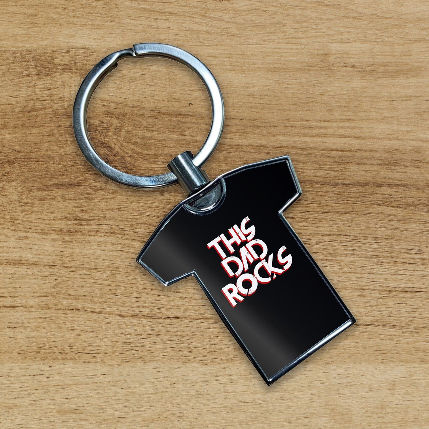 This Dad Rocks Metal T-shirt Keyring