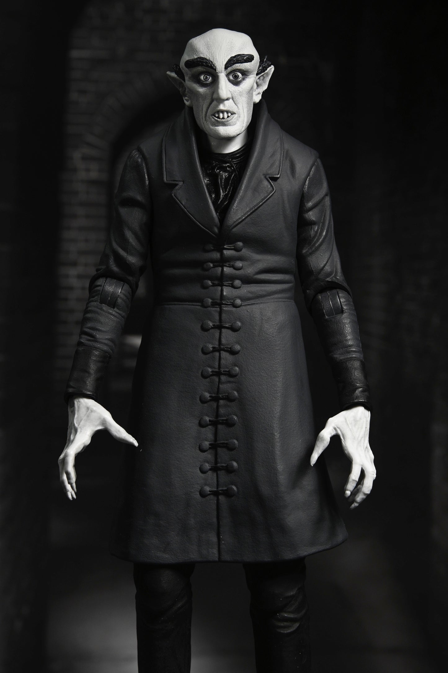 NECA Ultimate Nosferatu Count Orlock B/W