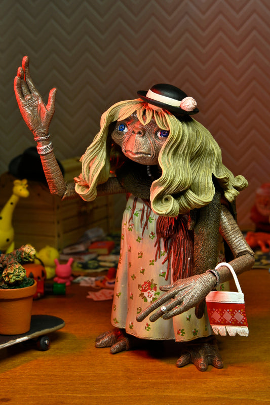 E.T. 40th Anniversary Ultimate Dress-Up 7"